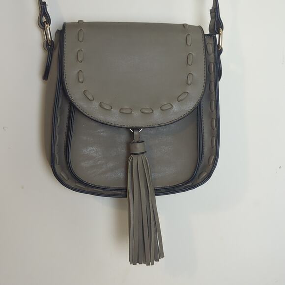 Mellow World Boho Crossbody Bag Stitch Detail & Tassel - Picture 1 of 10